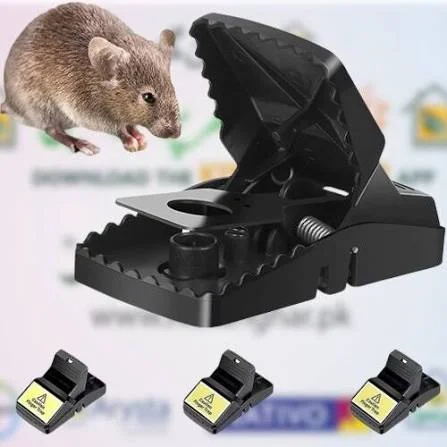 reusable-mouse-trap3 Plastic Mouse Trap with Spring Mechanism